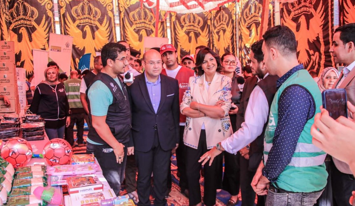 قافلة ايد واحدة بالجيزة قافلة ايد واحدة بالجيزة