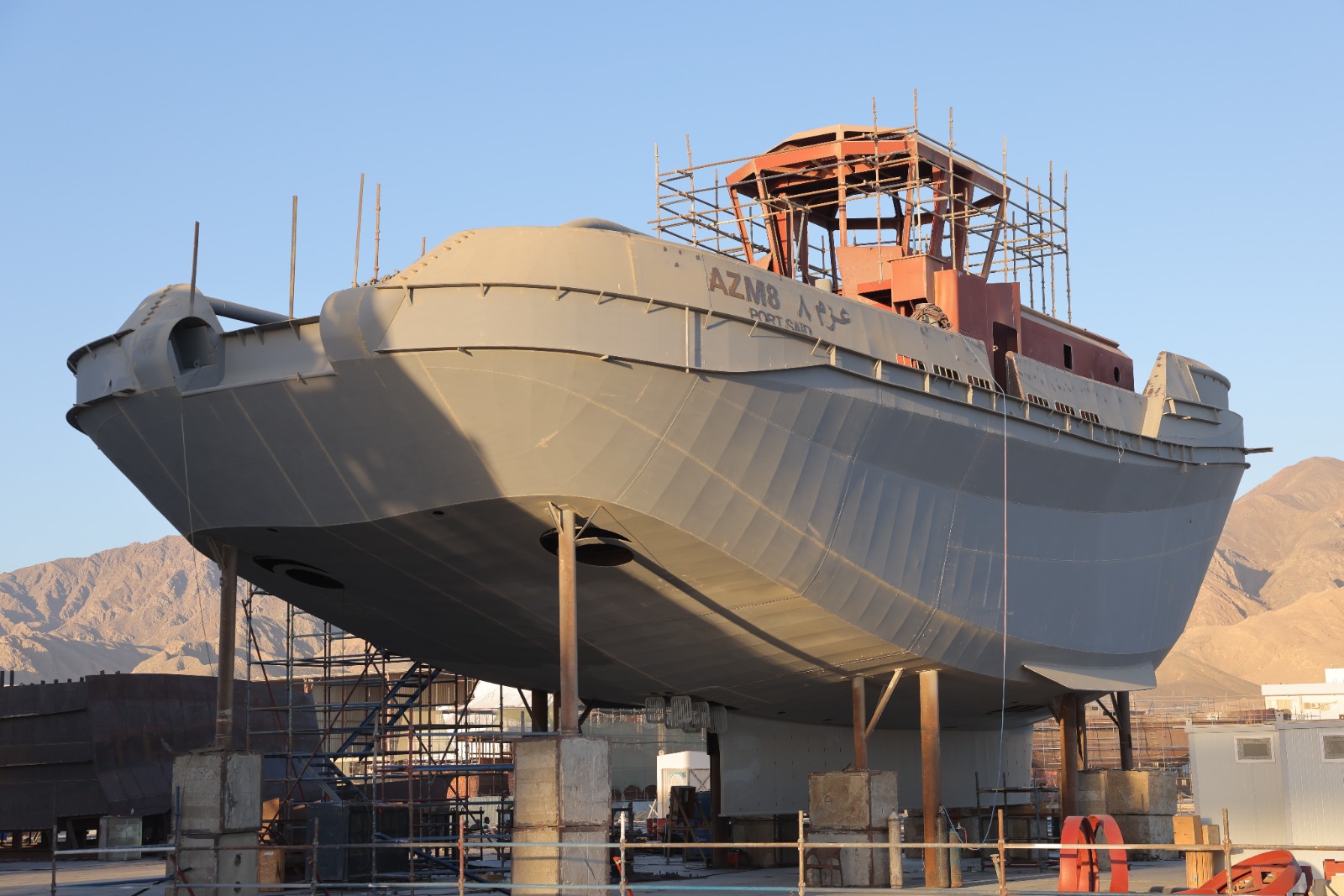 بناء القاطرات البحرية بناء القاطرات البحرية