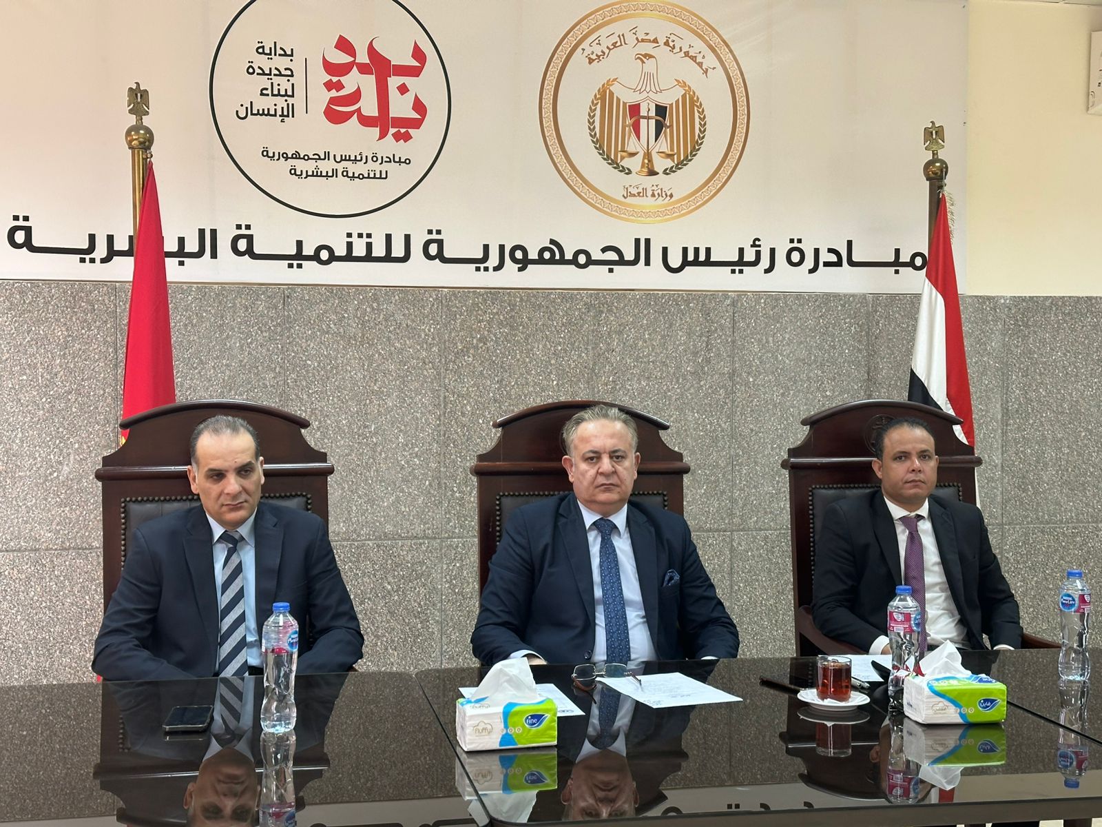 اللجنة العليا