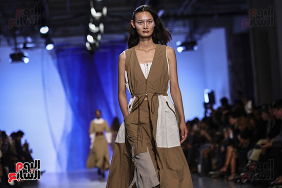 أزياء فاخرة