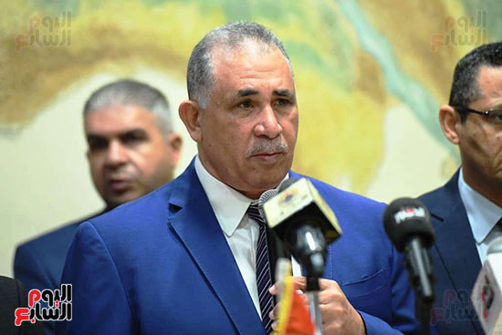 عبد الحليم علام نقيب المحامين