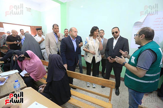 قافلة بالعياط ضمن مبادرة إيد واحدة قافلة بالعياط ضمن مبادرة إيد واحدة