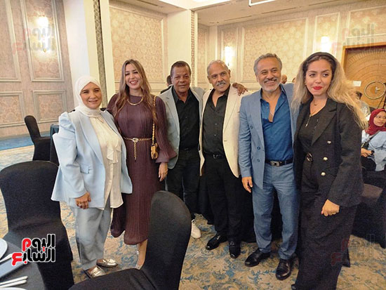 عادل عبد الله مع إيهاب فهمي ورضوان وجنات