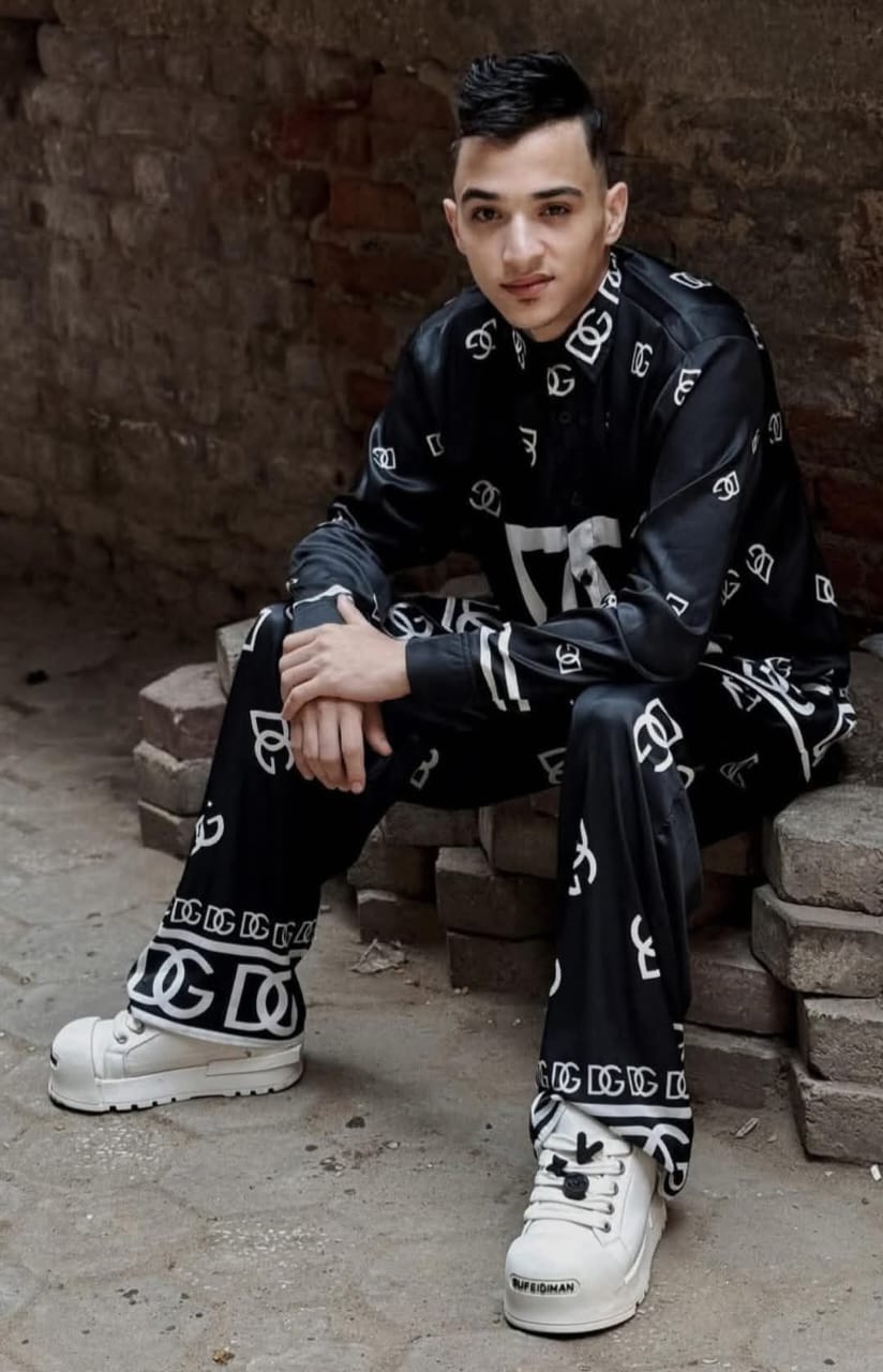 e8a9bfb7-7b88-42f2-9fdb-faf648ed7323