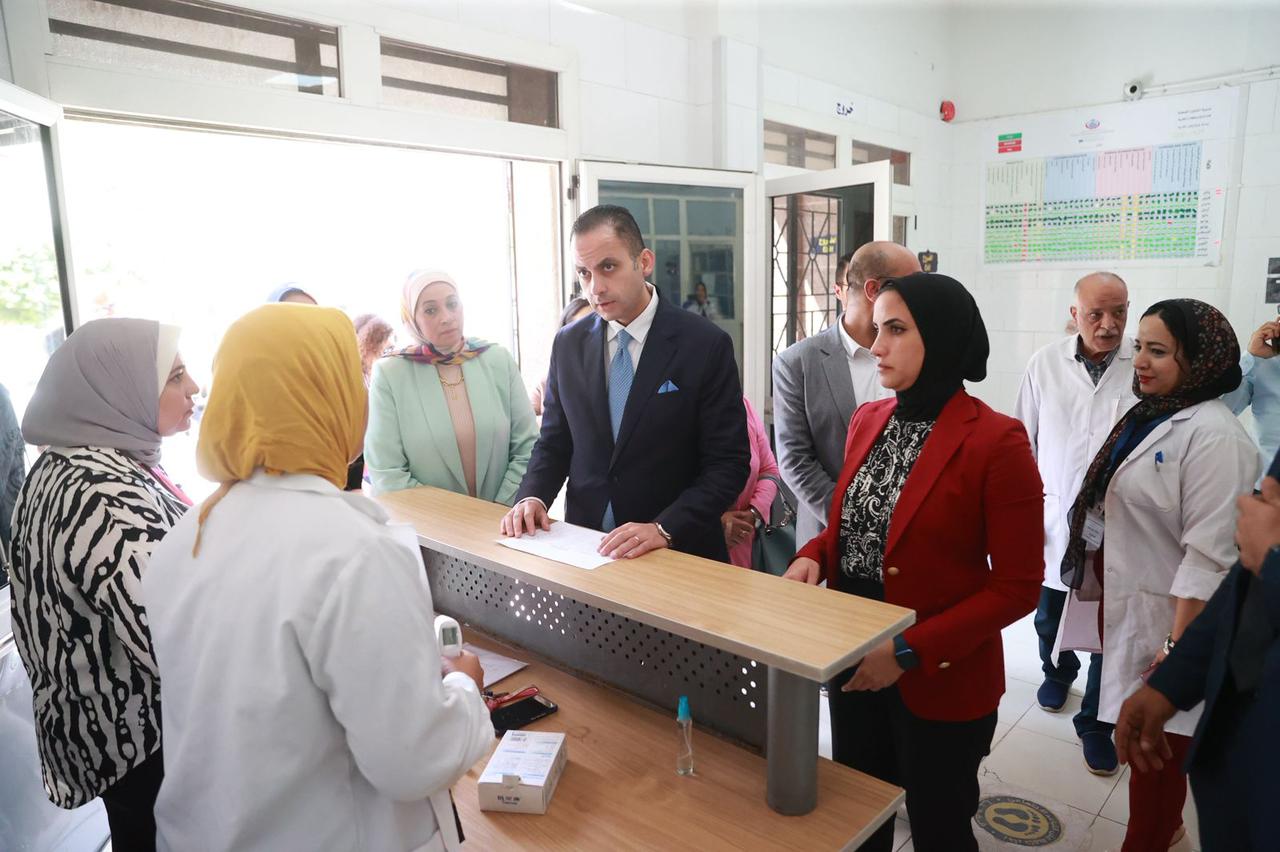 نائب وزير الصحة يتفقد عدد من المنشآت الصحية بمحافظة الإسكندرية