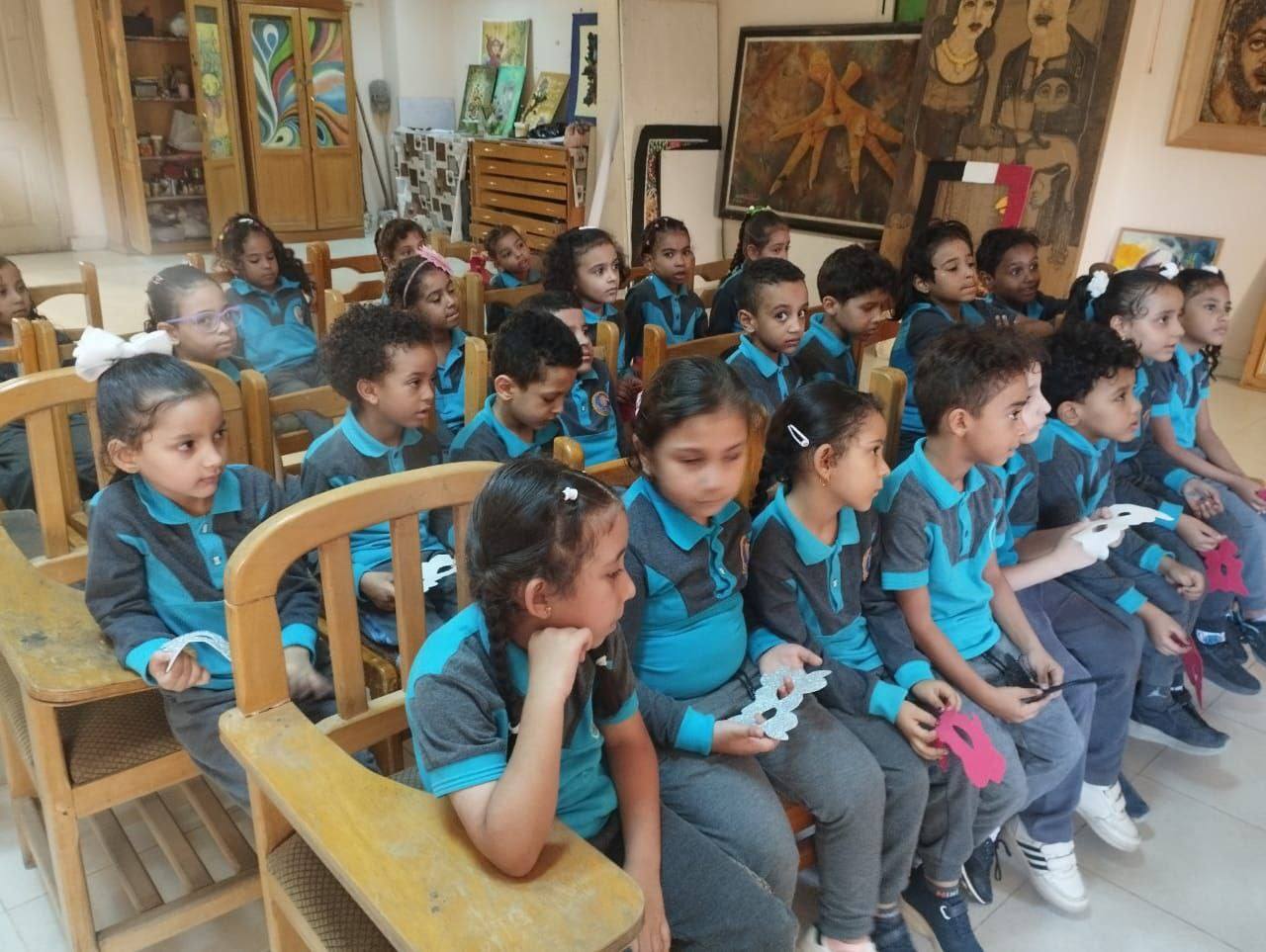 عروض فنية تبهج الجميع إحتفالاً بذكرى النصر المجيد بالأقصر عروض فنية تبهج الجميع إحتفالاً بذكرى النصر المجيد بالأقصر