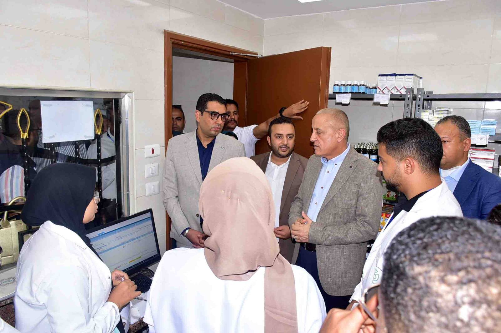 متابعة مبادرة توزيع أدوية الأمراض المزمنة وحدة طب أسرة العديسات متابعة مبادرة توزيع أدوية الأمراض المزمنة وحدة طب أسرة العديسات