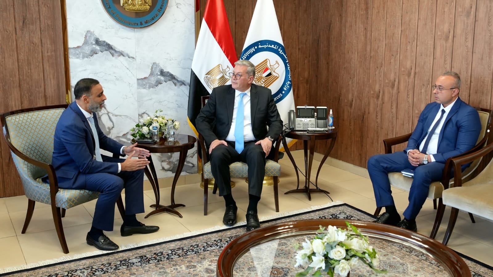 اجتماع وزير البترول والرئيس التنفيذي لشركة أركيوس إنرجي