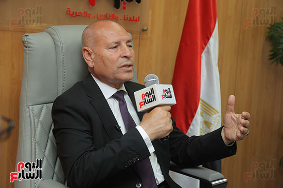 جولة محافظ القاهرة بجريدة اليوم السابع (7)