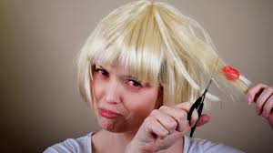 تفسير حلم تشابك اللبان في الشعر