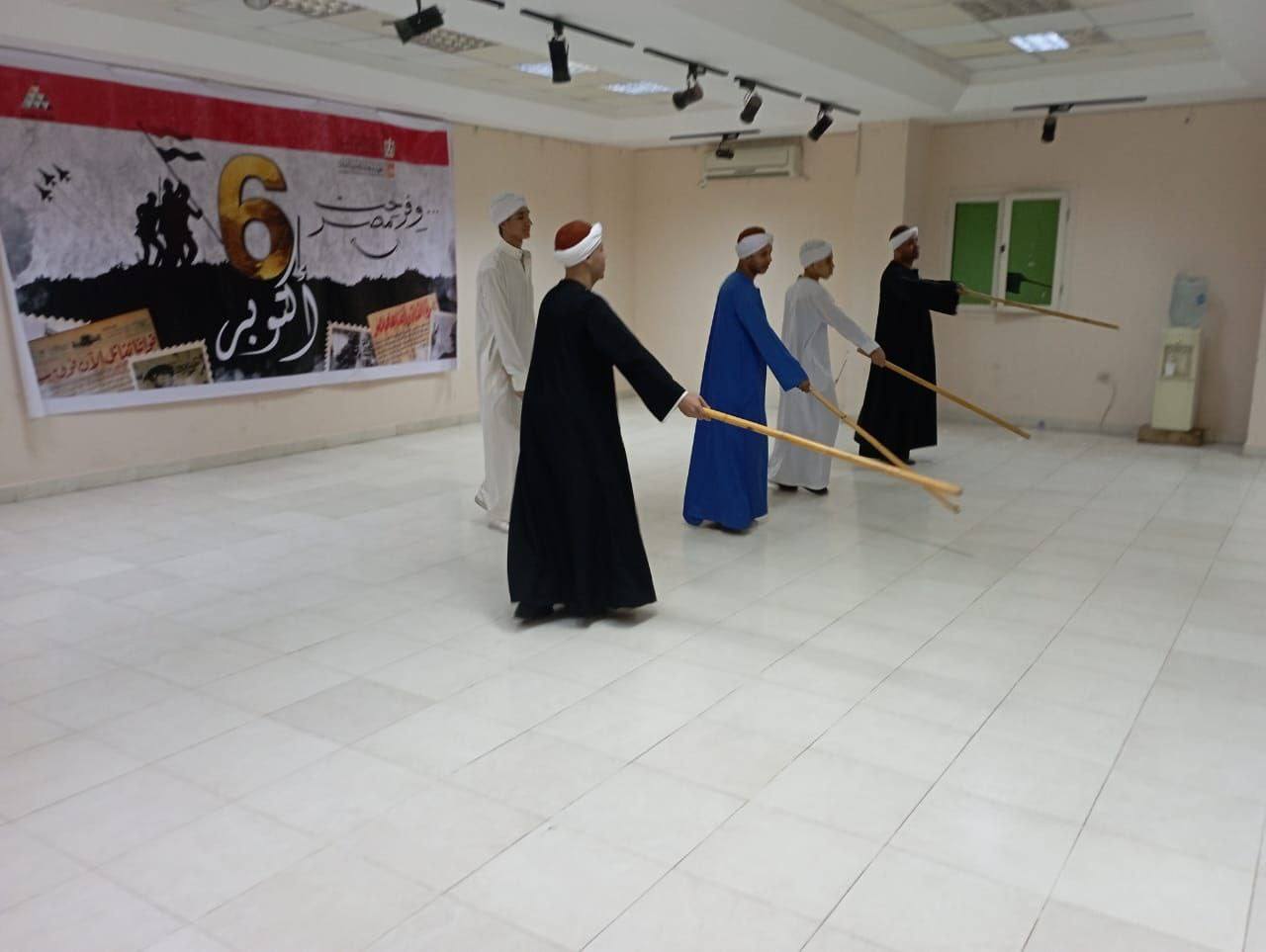 عروض تحطيب وفنية فى احتفالات ذكرى نصر أكتوبر عروض تحطيب وفنية فى احتفالات ذكرى نصر أكتوبر