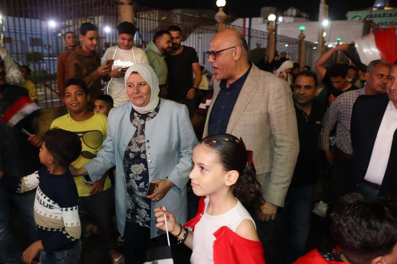 المشاركة بالاحتفالات المشاركة بالاحتفالات