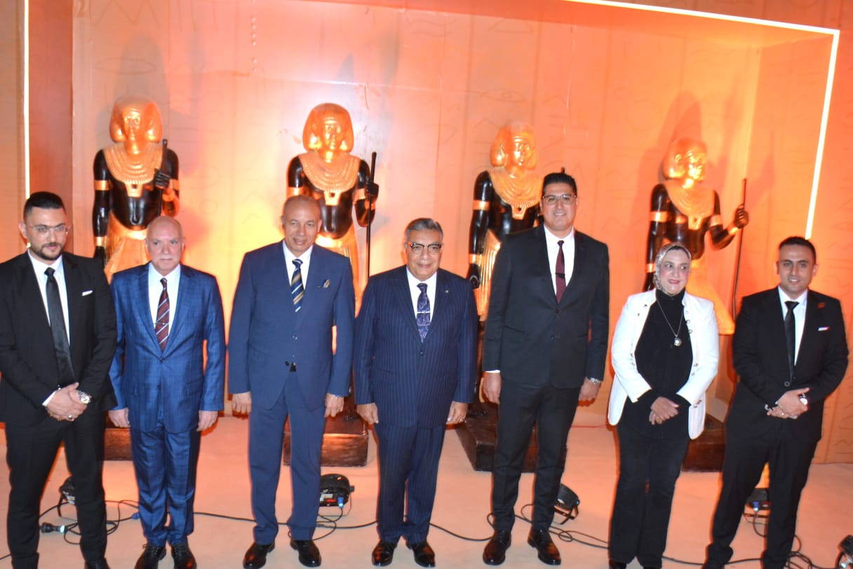 محافظ الدقهلية يشهد حفلًا بمناسبة افتتاح المتحف المصري الكبير  (3)