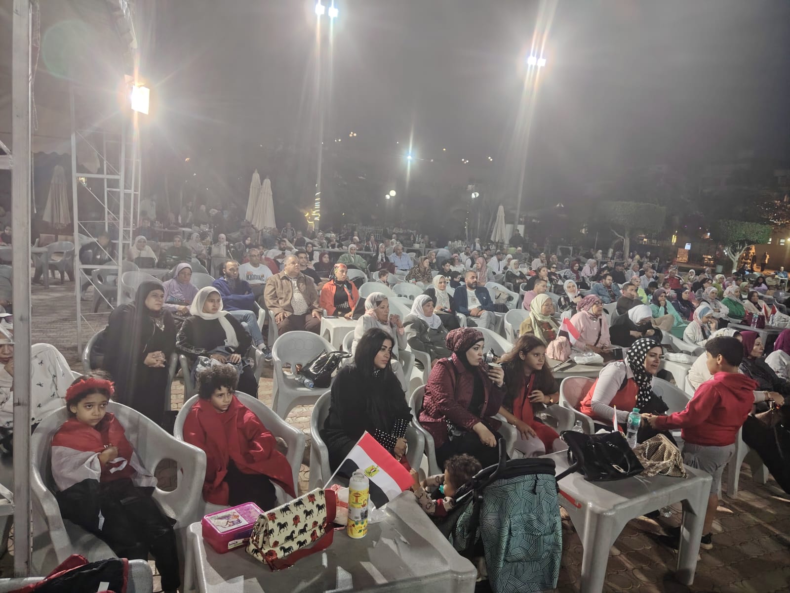 شاشات عرض بنادى 6 أكتوبر (1)