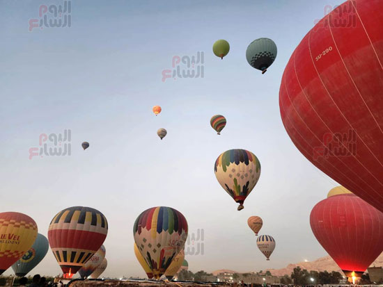 لحظات-تحليق-رحلات-البالون-تزامناً-مع-حفل-افتتاح-المتحف