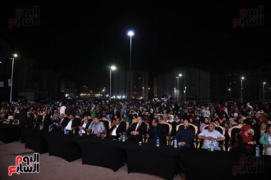 تجمع الاهالى بالميدان