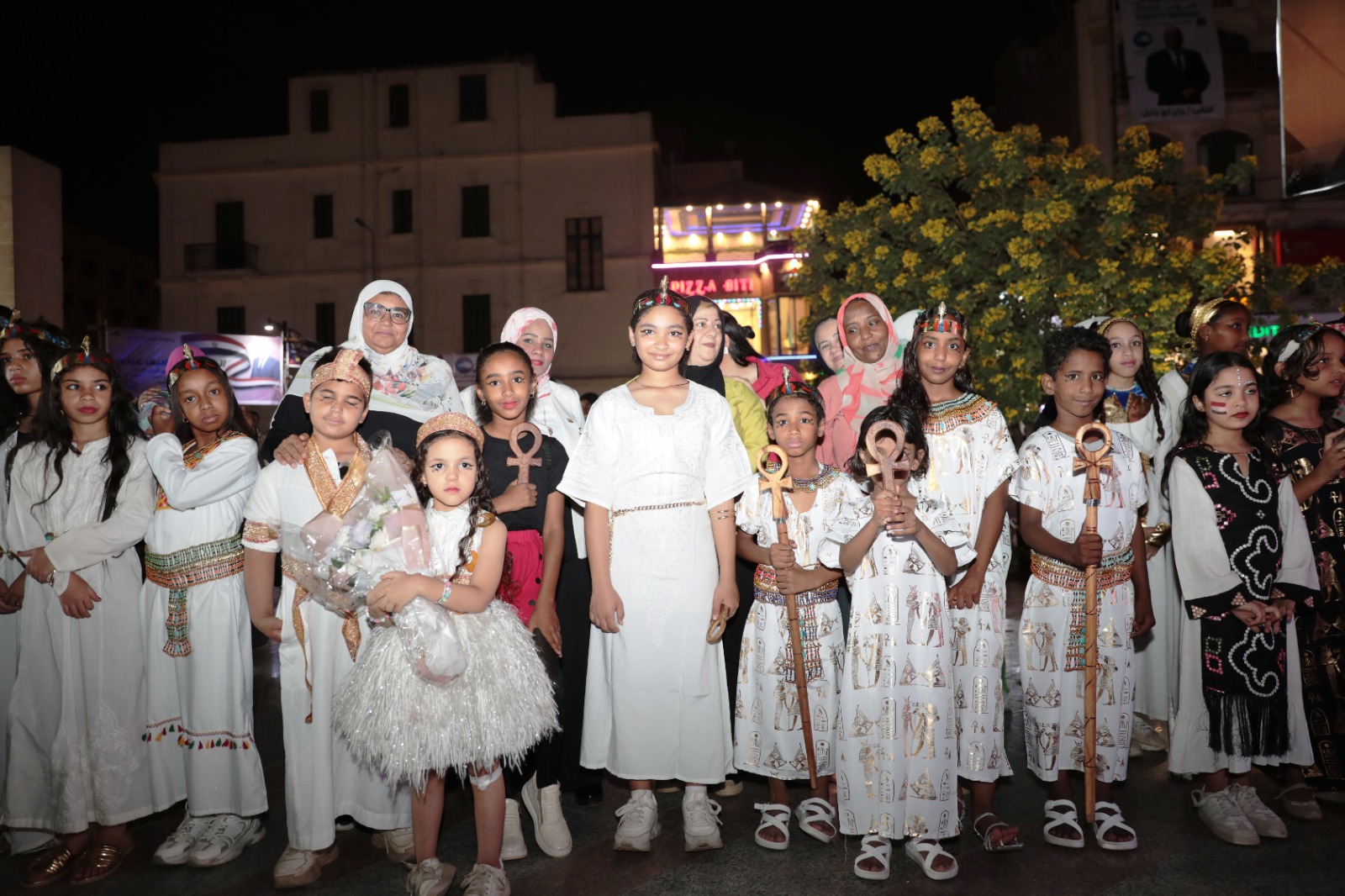 اجواء الفرحة والسعادة باسوان