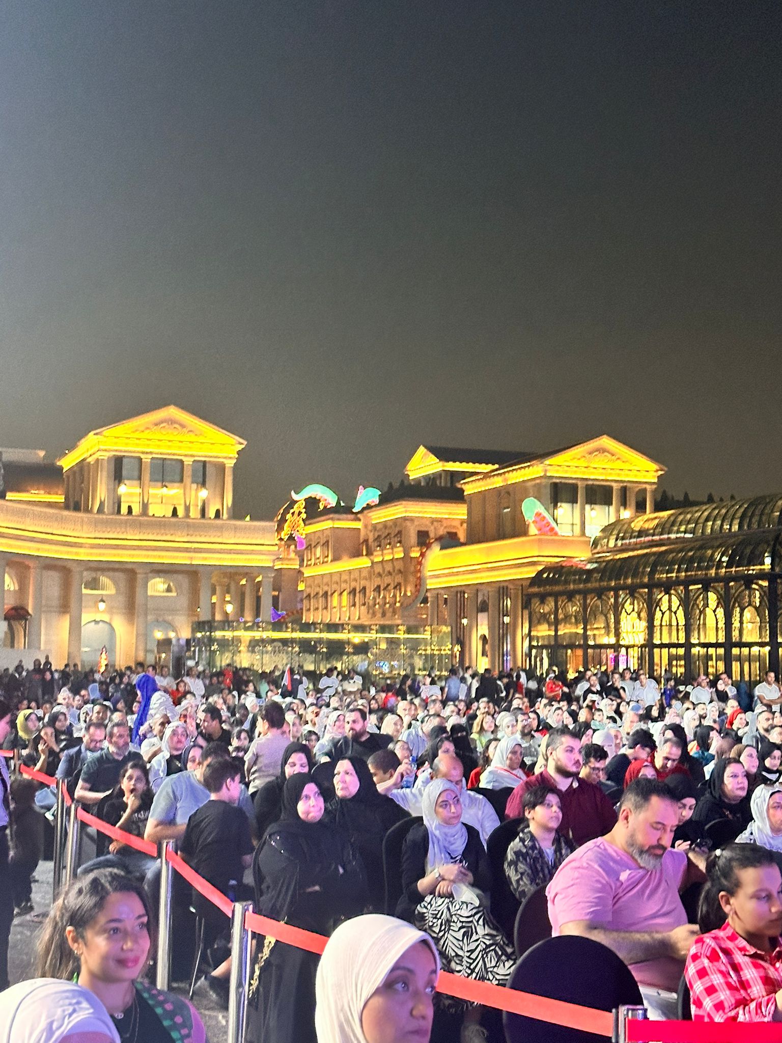 الحفل فى قطر