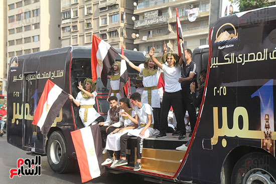 الجيزة تحتفل بالمتحف المصري الكبير (20)