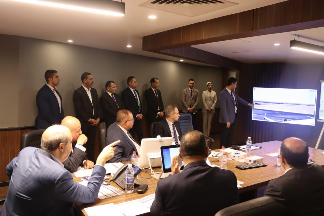 مطارا القاهرة وسفنكس يشهدان حركة تشغيل مكثف (14)