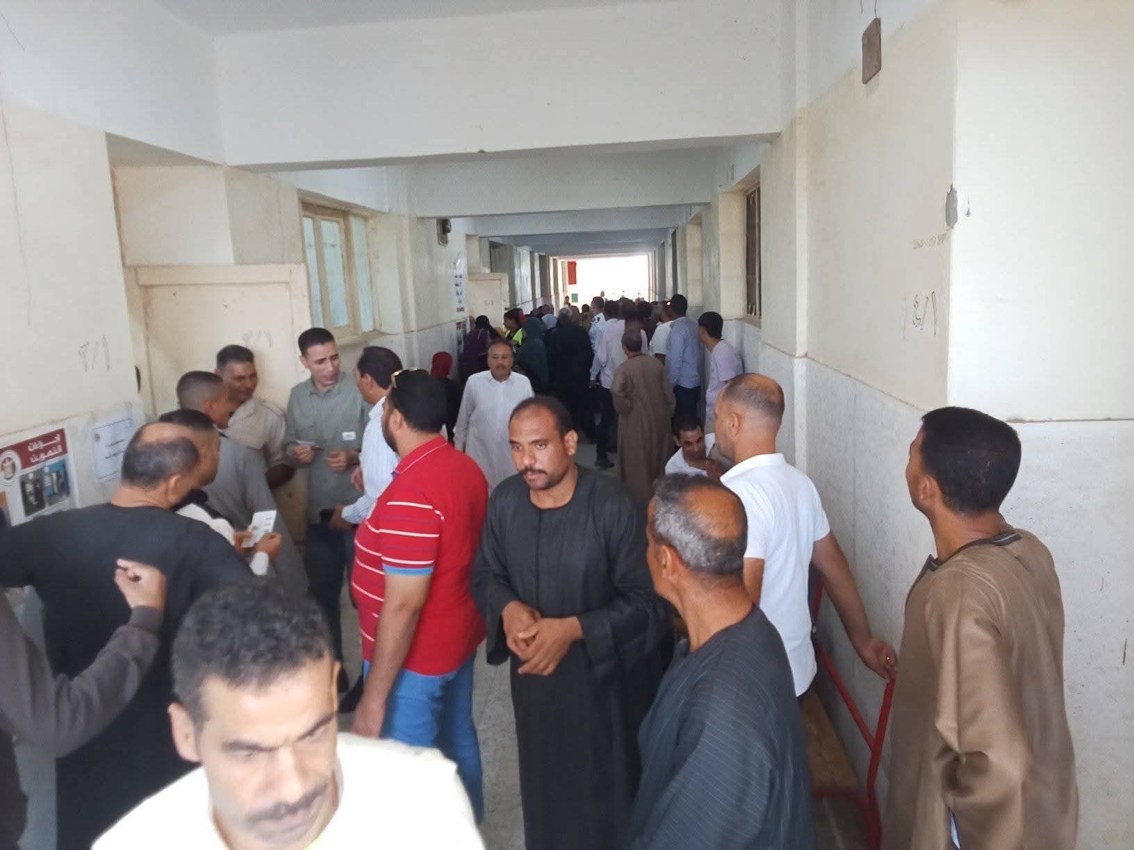 لجنه اسمنت بمركز ابوقرقاص