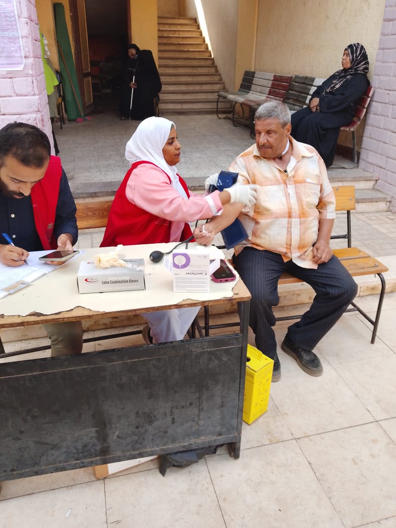 لجان طبية للكشف على الناخبين في الوراق لجان طبية للكشف على الناخبين في الوراق