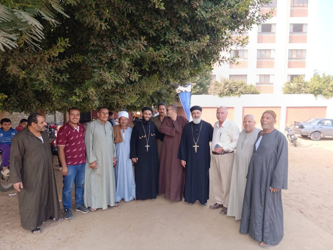 جانب من المسيرة جانب من المسيرة