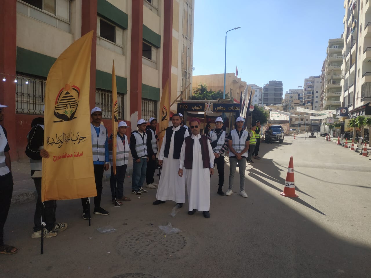 توافد الناخبين على لجان مطروح