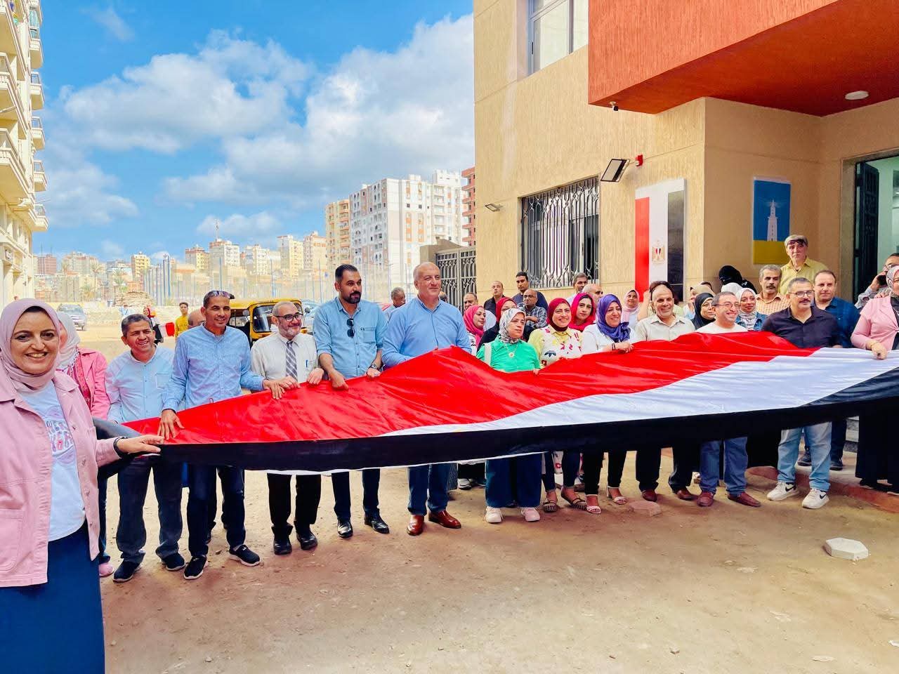 التعليم تنظم مسيرات بعلم مصر