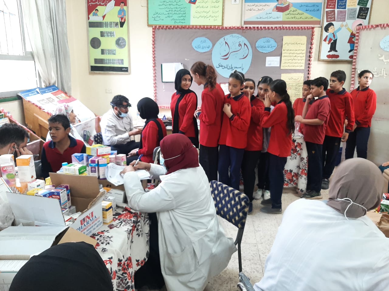 جامعة بنها تطلق مبادرة من أجل قلوب أطفالنا جامعة بنها تطلق مبادرة من أجل قلوب أطفالنا