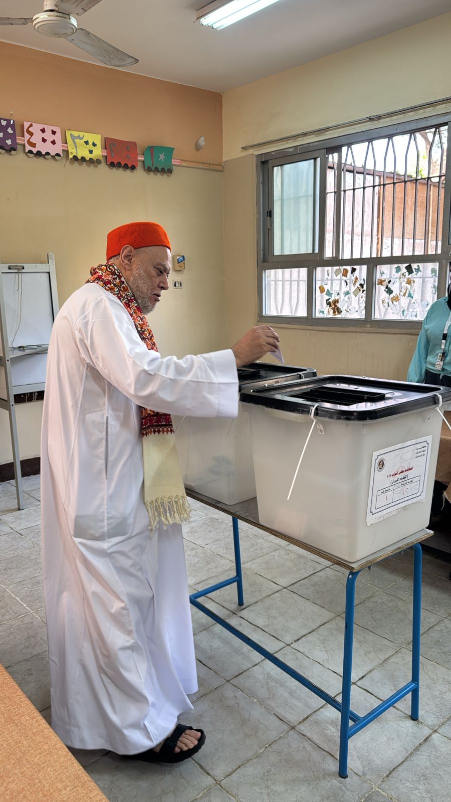 الدكتور علي جمعة يدلي بصوته في انتخابات مجلس النواب في أكتوبر (1)