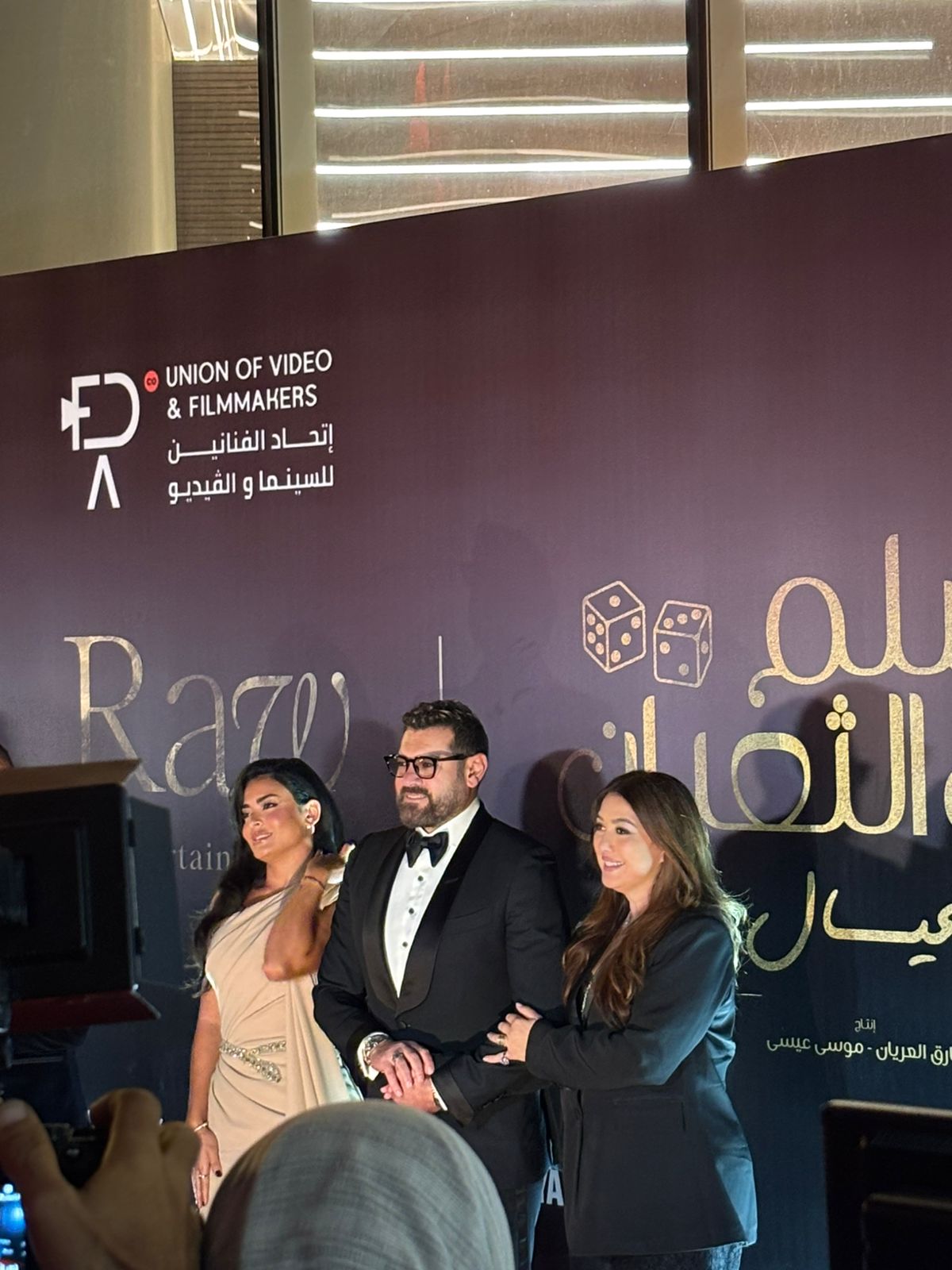 كندة علوش تساند زوجها عمرو يوسف (2)