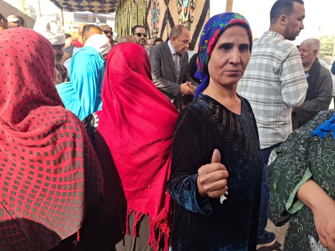 القومي للمرأة ترصد طوابير السيدات أمام لجان انتخابات مجلس النواب 2025 بمحافظة أسيوط القومي للمرأة ترصد طوابير السيدات أمام لجان انتخابات مجلس النواب 2025 بمحافظة أسيوط