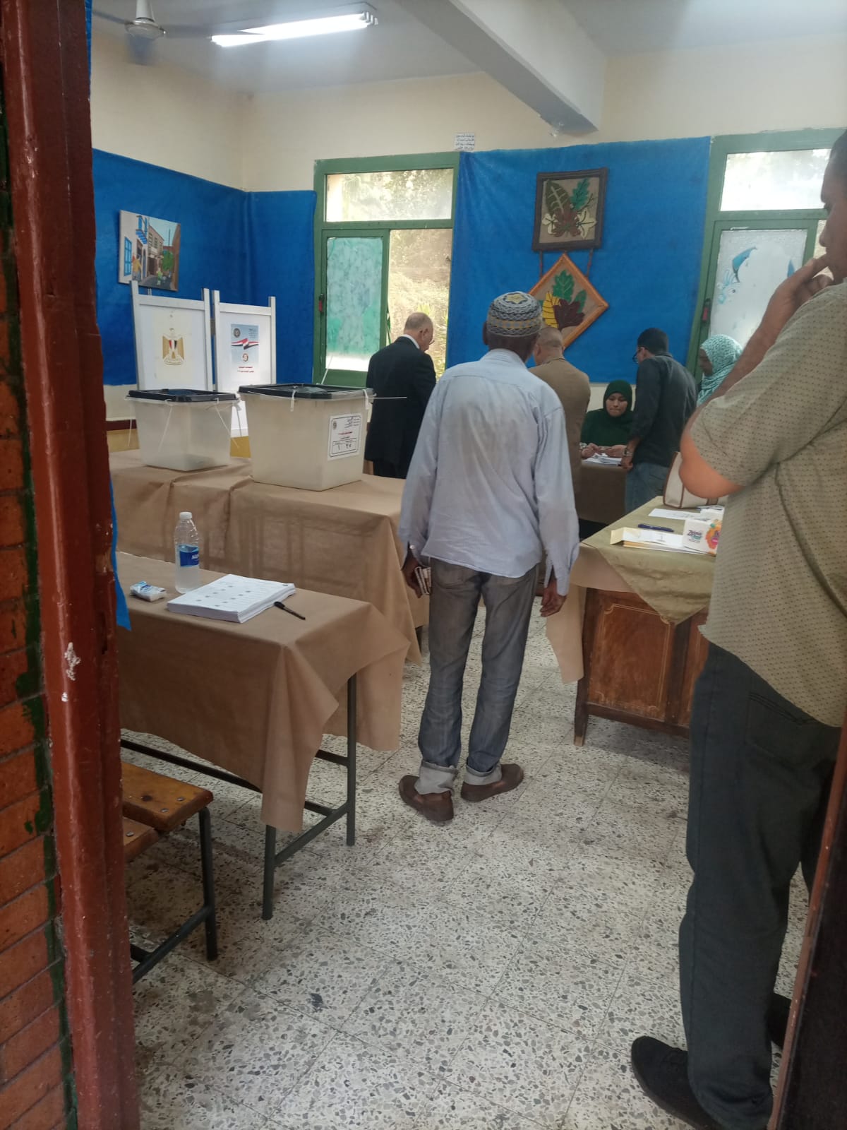 المستشار فارس فام يدلى بصوته فى انتخابات النواب 