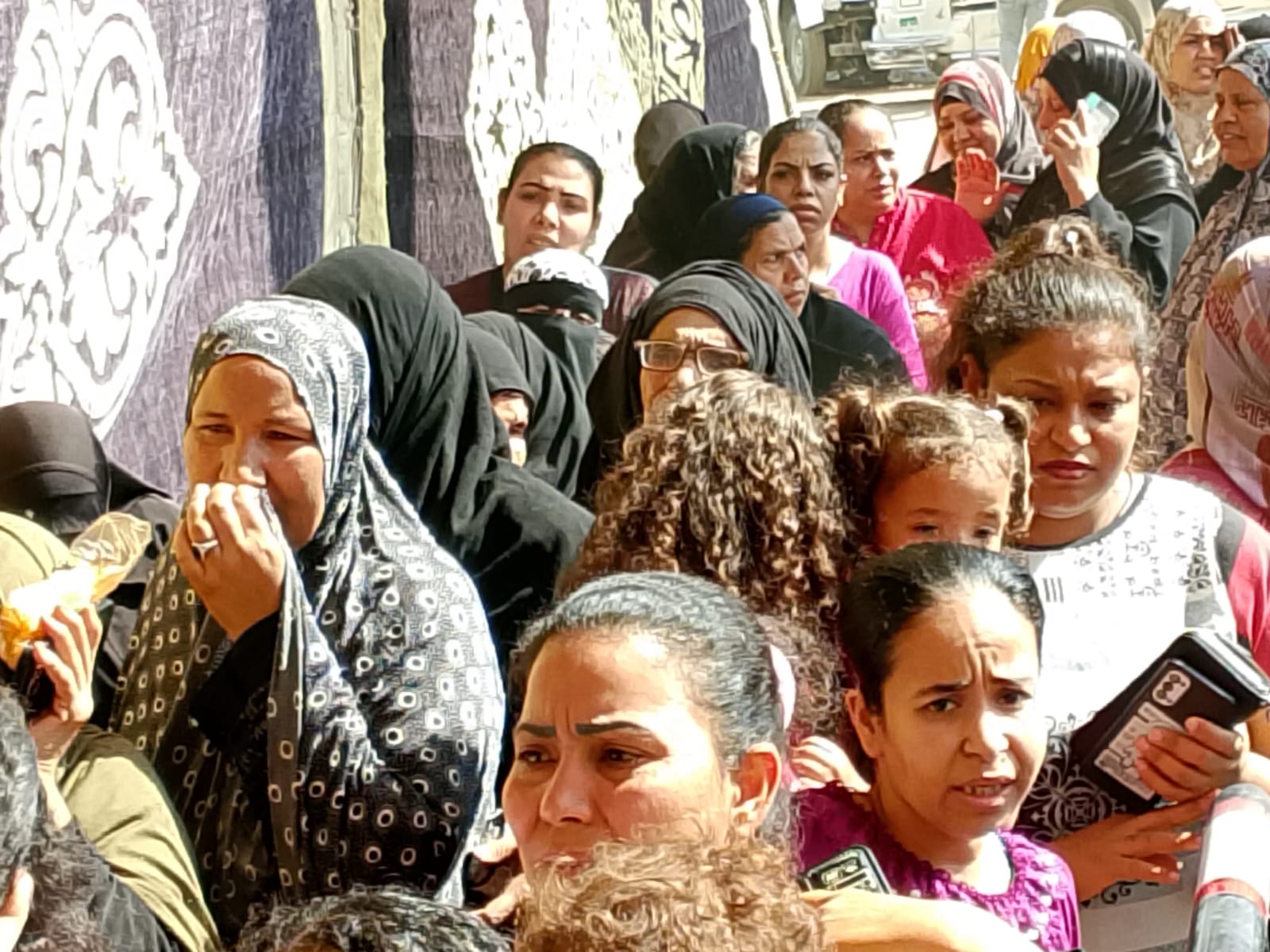 طابور السيدات