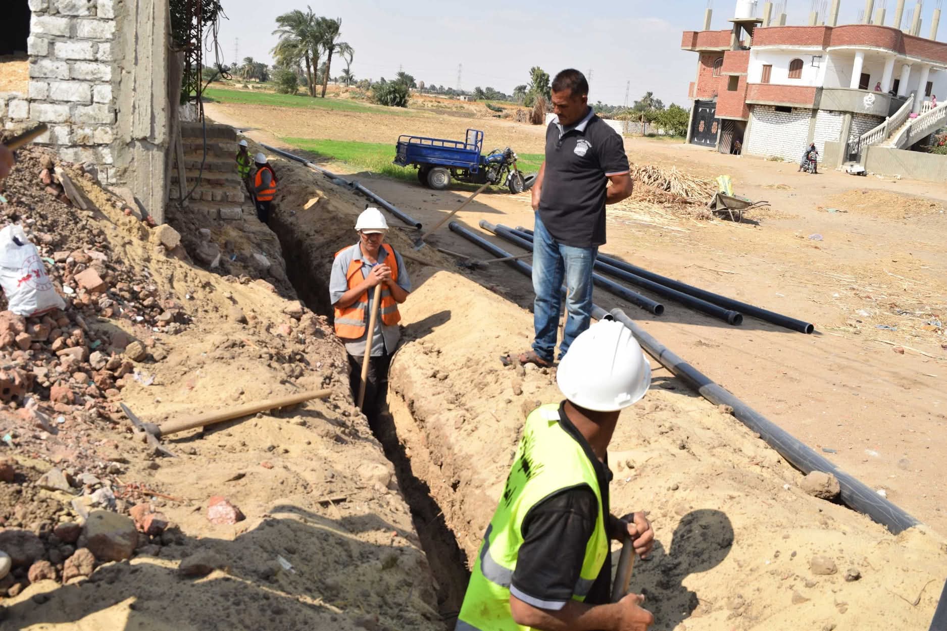 جانب من محطات المياه بالمنيا (1)