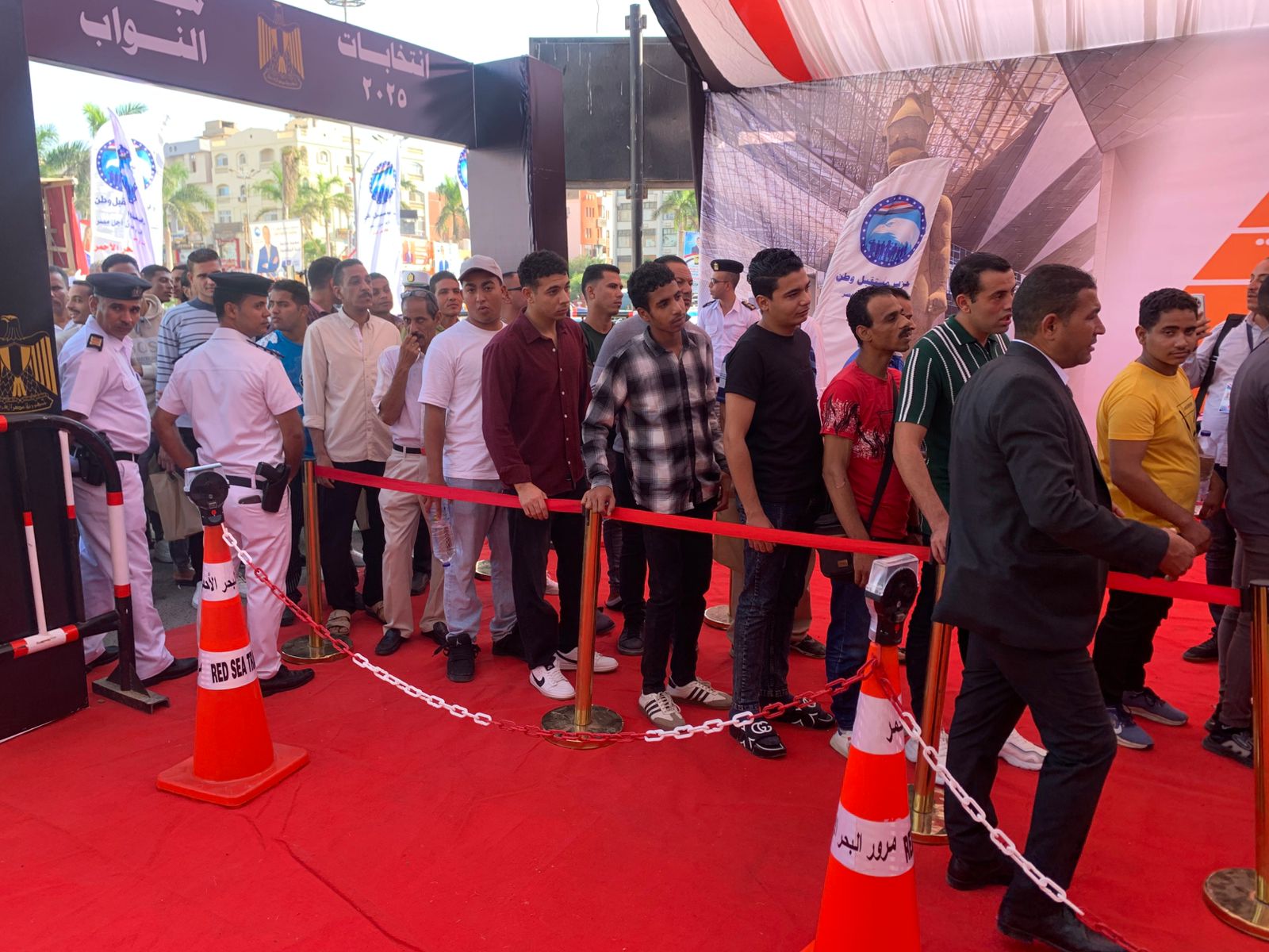 لجنة مدرسة محمد الطيب التجريبية