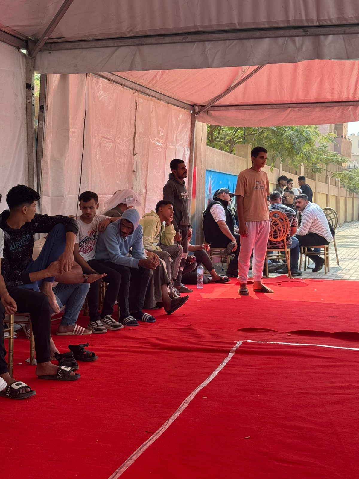 اقبال كثيف وتضاعف في اعداد الناخبين في انتخابات مجلس النواب بمدارس الحي المتميز بـ 6 أكتوبر  (4)