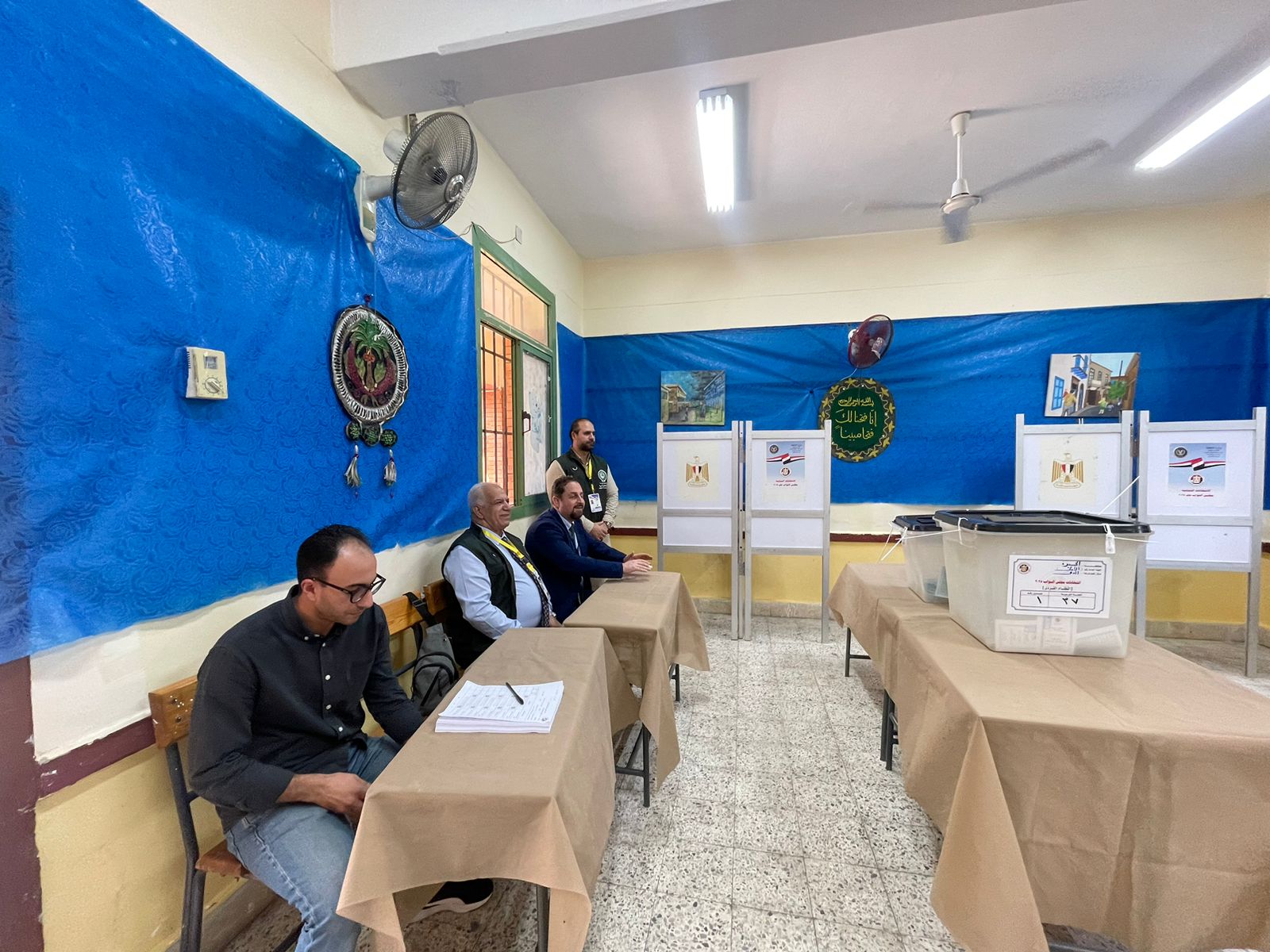 بعثة من جامعة الدول العربية تتابع سير العملية الانتخابية بالجيزة