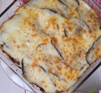 طاجن المسقعة بالدجاج