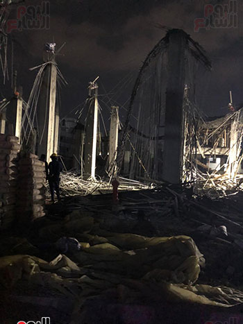 انهيار-سقف-مصنع-تحت-الانشاء-(2)