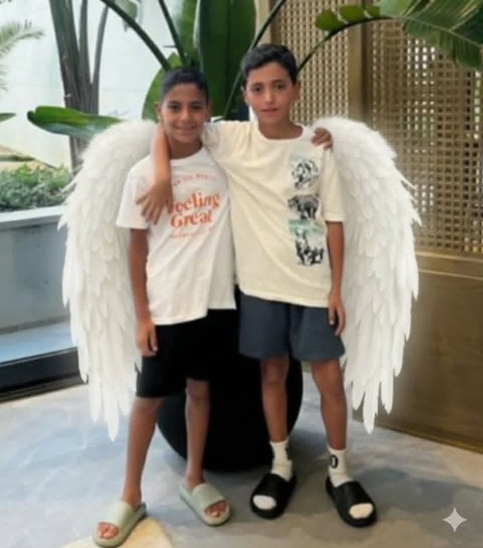 الشقيقين أنس وبراء محمود صلاح صقر