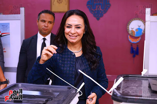 وزيرة التضامن تدلي بصوتها في انتخابات النواب (5)