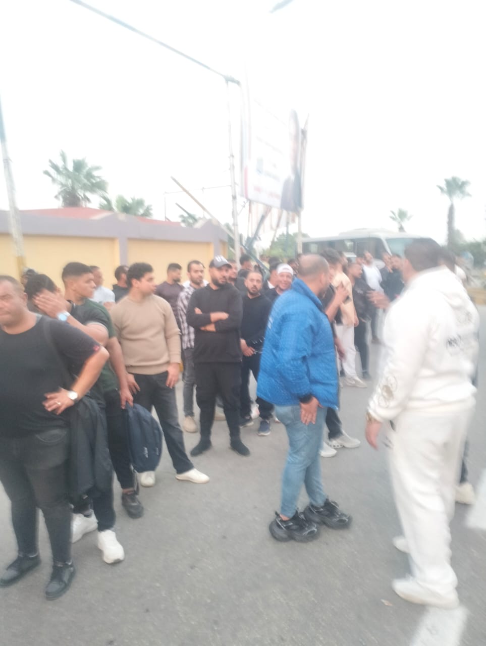 توافد المواطنين على اللجان (3)