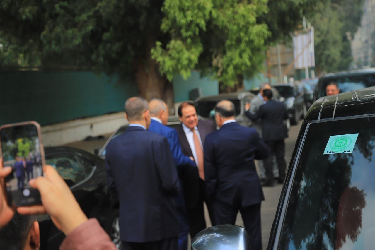 8b1c3c25-f593-414a-8edd-a5391c298798