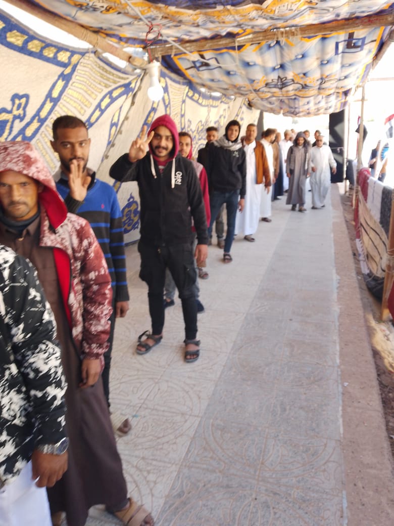 طابور الناخبين امام لجنة الجراولة
