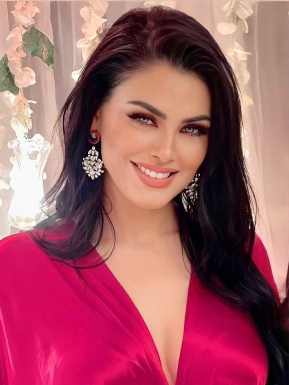 دارين حداد دارين حداد