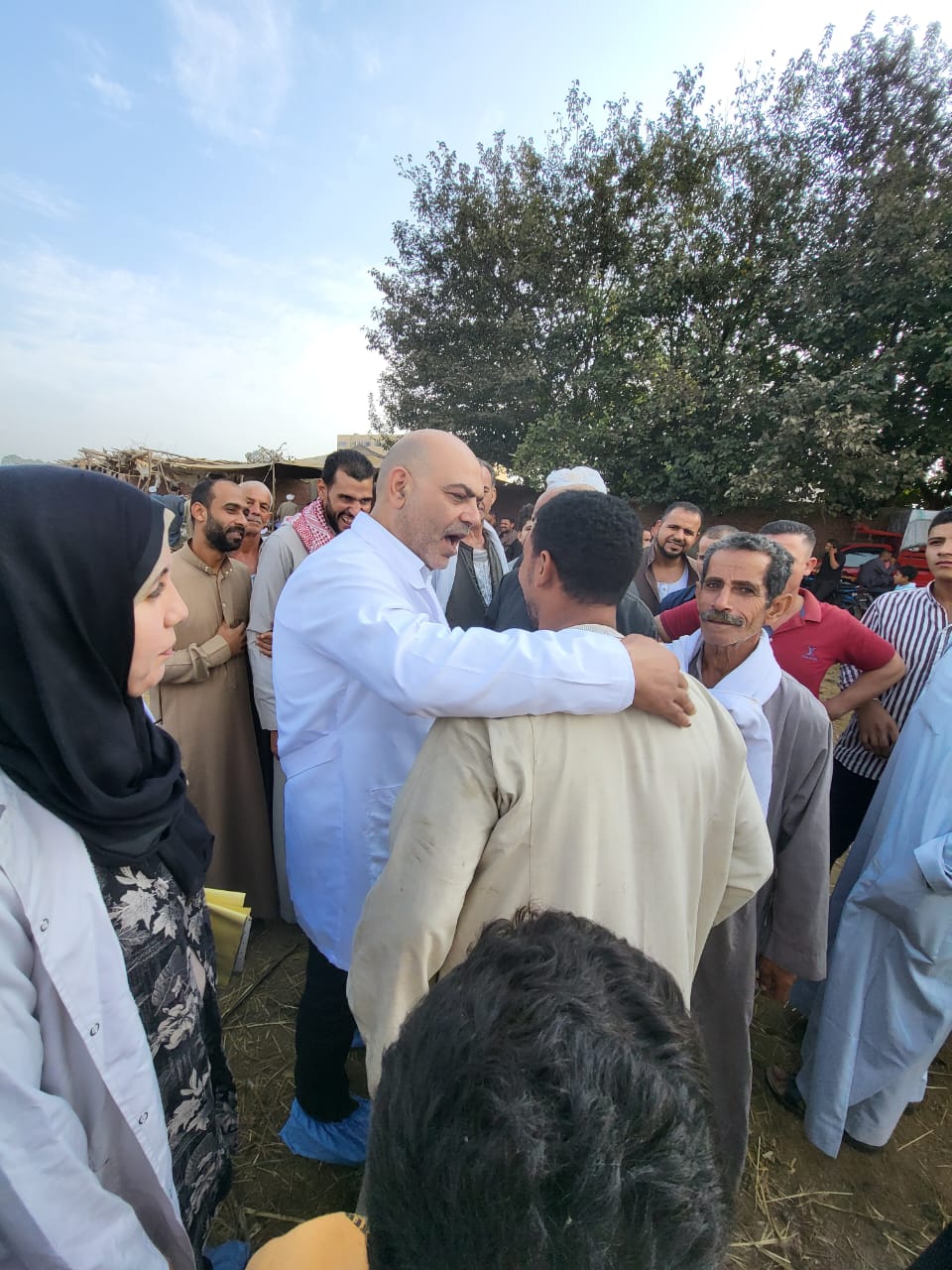 خلال التواجد بالأسواق