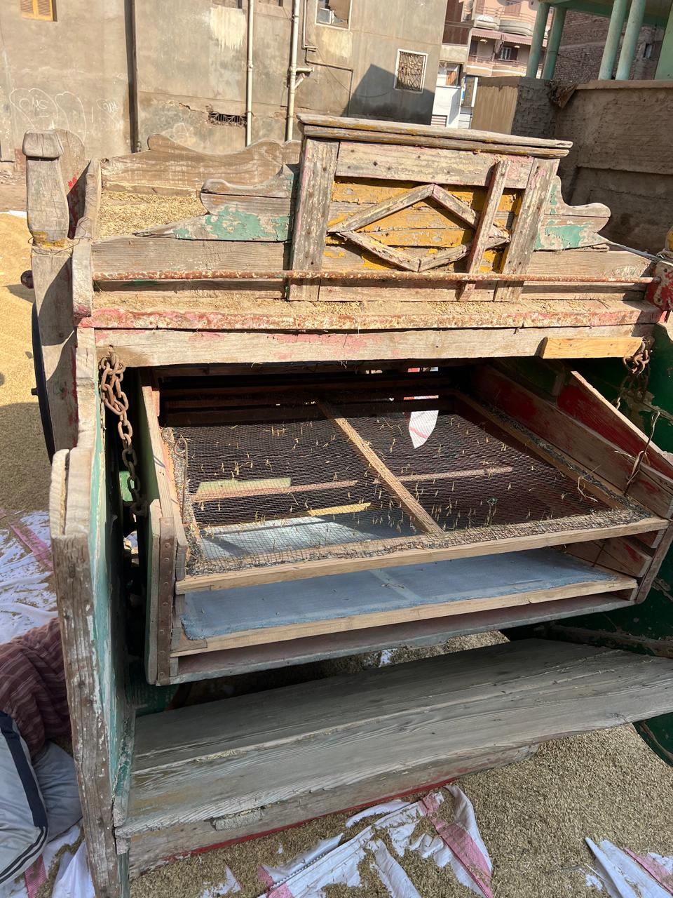 الغرابيل الموجودة داخل الدراوة