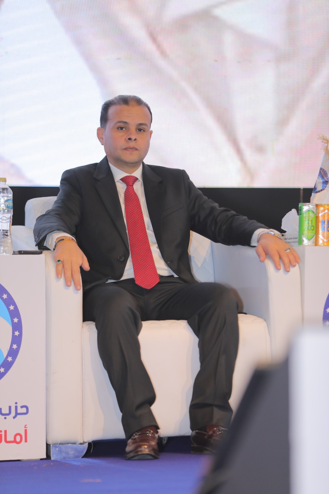 النائب مدحت الكمار مرشح الحزب بشبين القناطر النائب مدحت الكمار مرشح الحزب بشبين القناطر